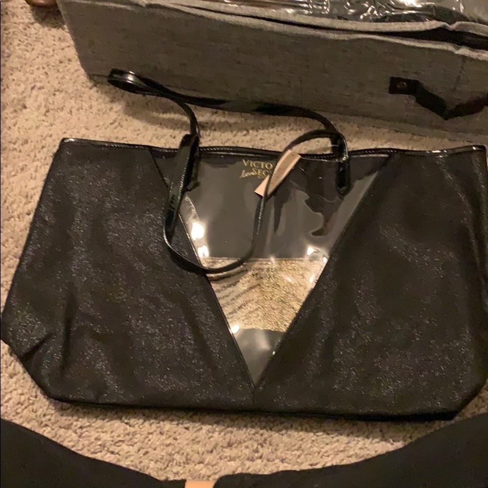 NWT black shiny VS purse with make up bag!